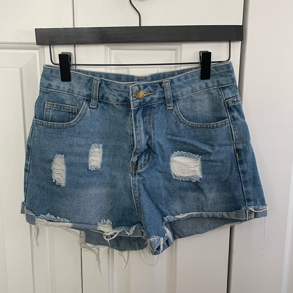 SHEIN: Shorts